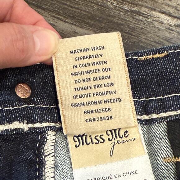 Miss Me Jeans Womens 26 Blue Signature Boot MK 324 Embroidered Distressed‎ Denim - Picture 8 of 15